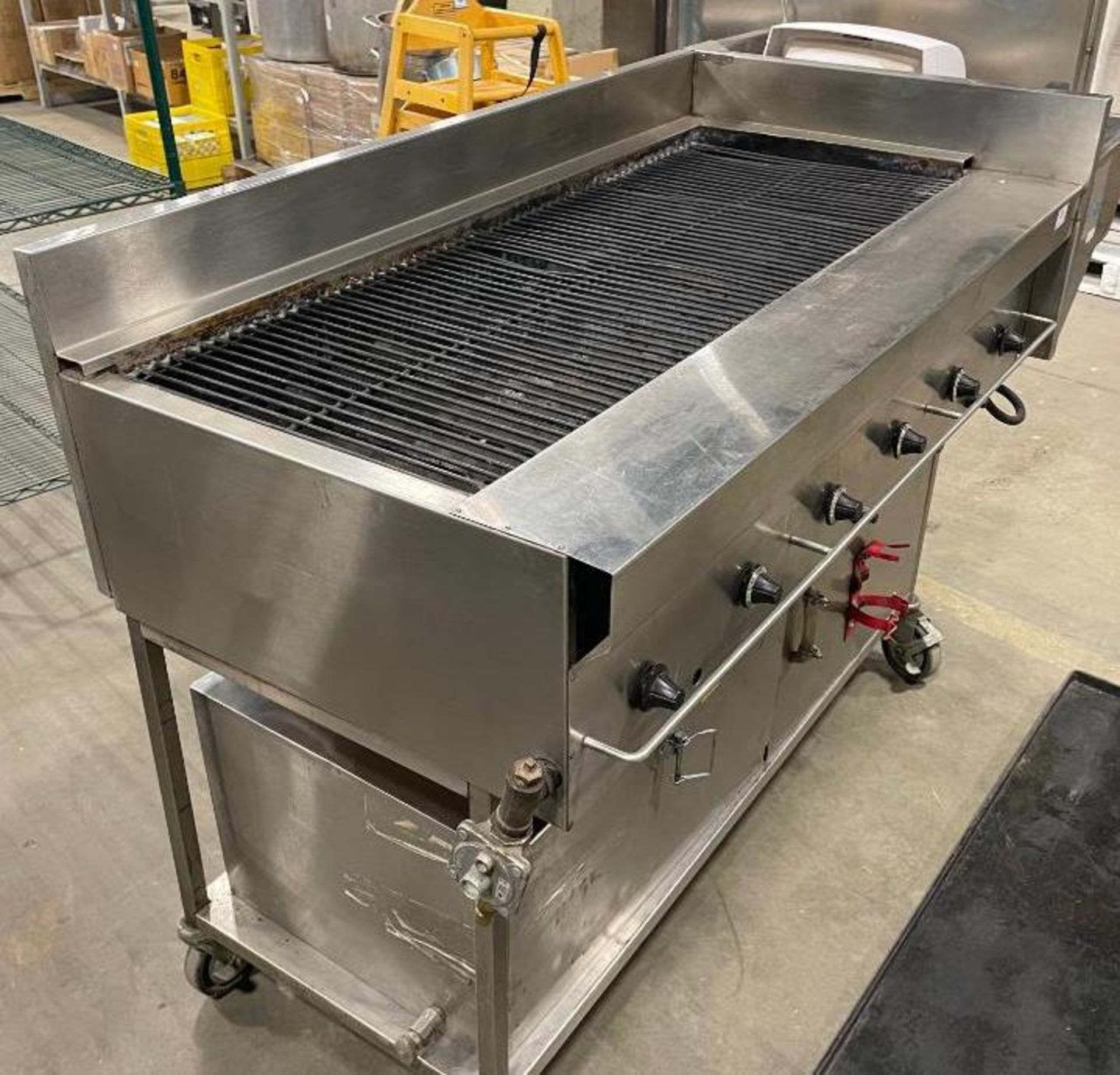 MCKINLEY & TAYLOR CUSTOM 6 BURNER CHARBROILER WITH SINK & CAST IRON FLAT TOP - Image 5 of 9