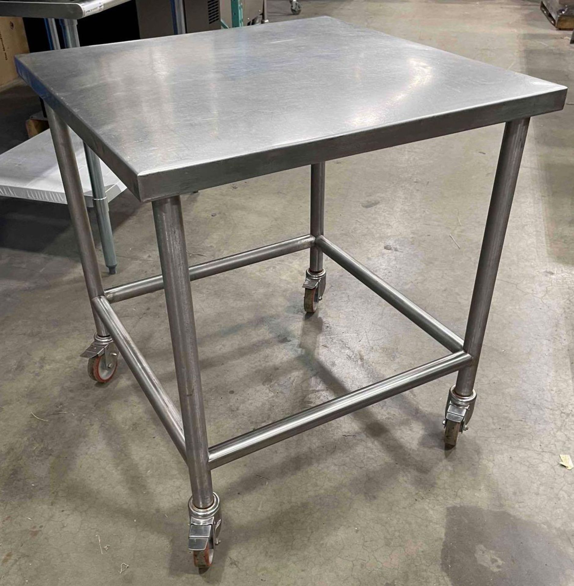 31" X 31" STAINLESS STEEL TABLE ON CASTORS - Image 3 of 3
