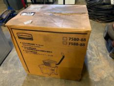 WaveBrake 35qt. Side Pressure Combo Mop Bucket