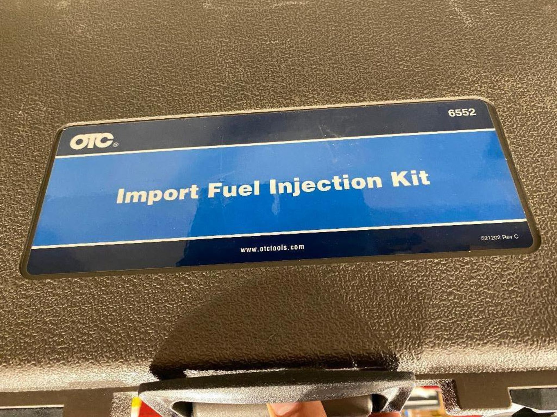 OTC 6552 Import Fuel Injection Kit - Image 2 of 2