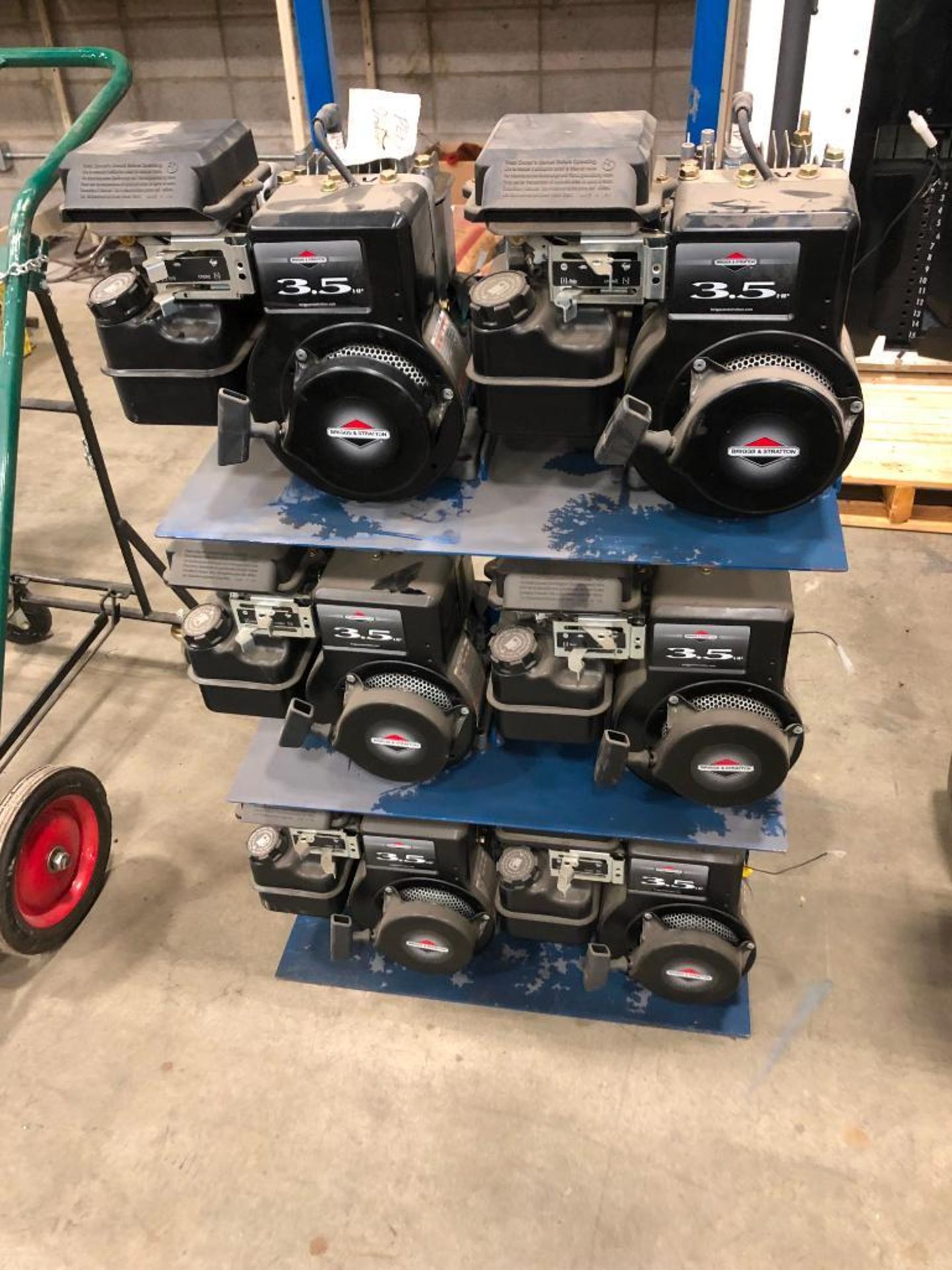 Lot of (6) Briggs & Stratton 3.5HP Engines w/ Mobile Stand - Image 2 of 2