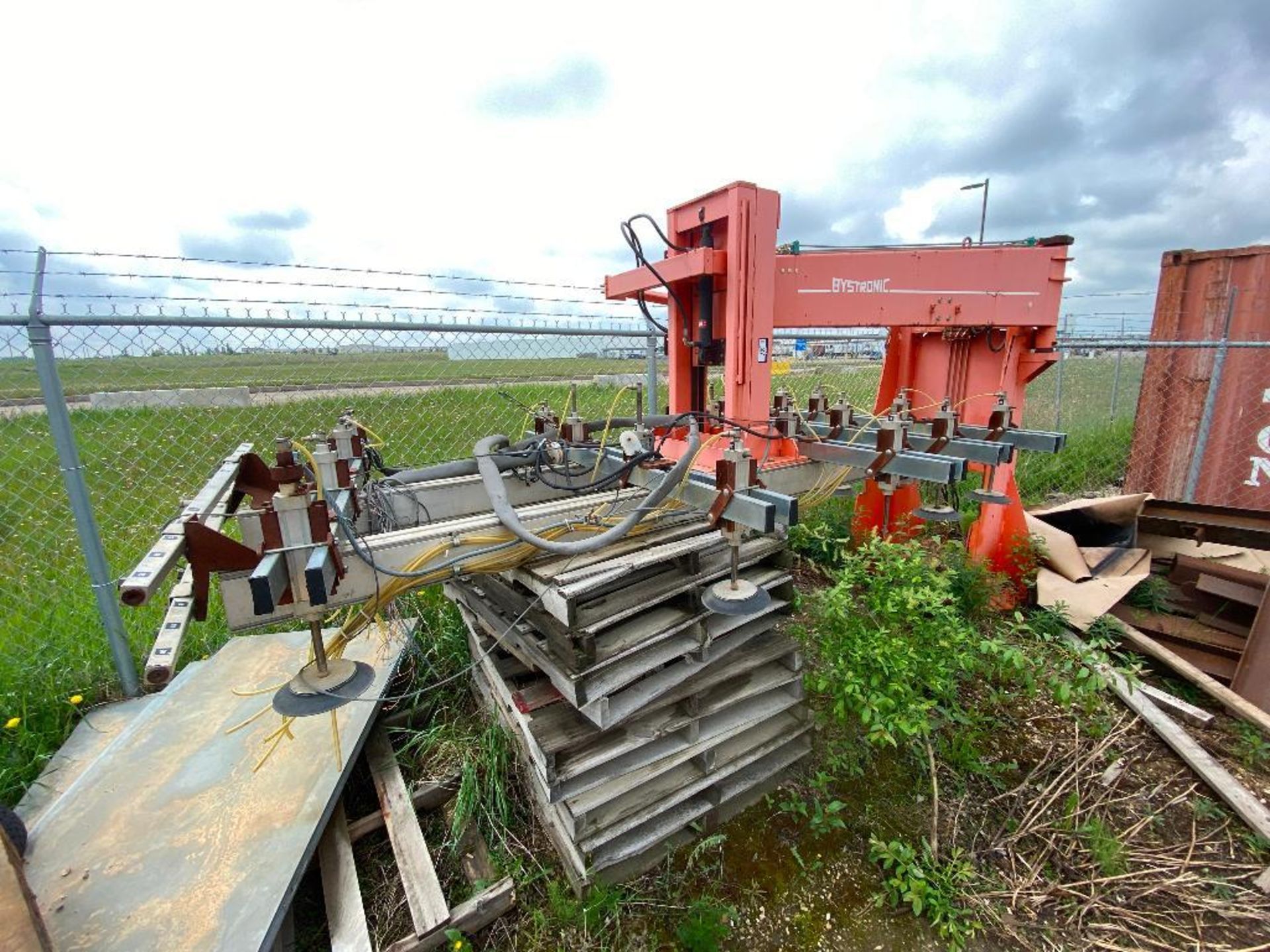 1999 Bystronic 4020 Material Handler