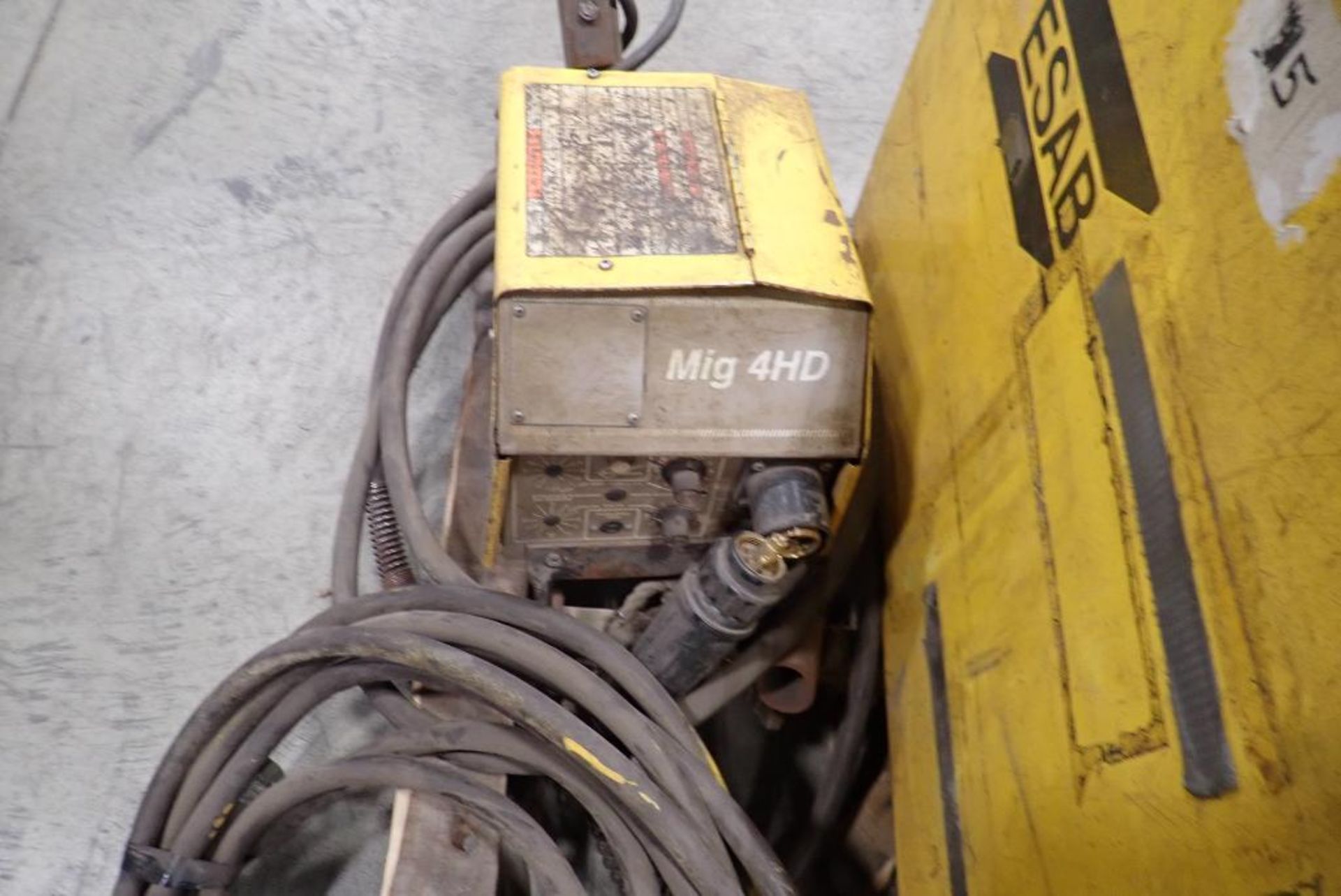 ESAB 353cv Mig Welder w/ Mig 4HD Wire Feeder - Image 4 of 5