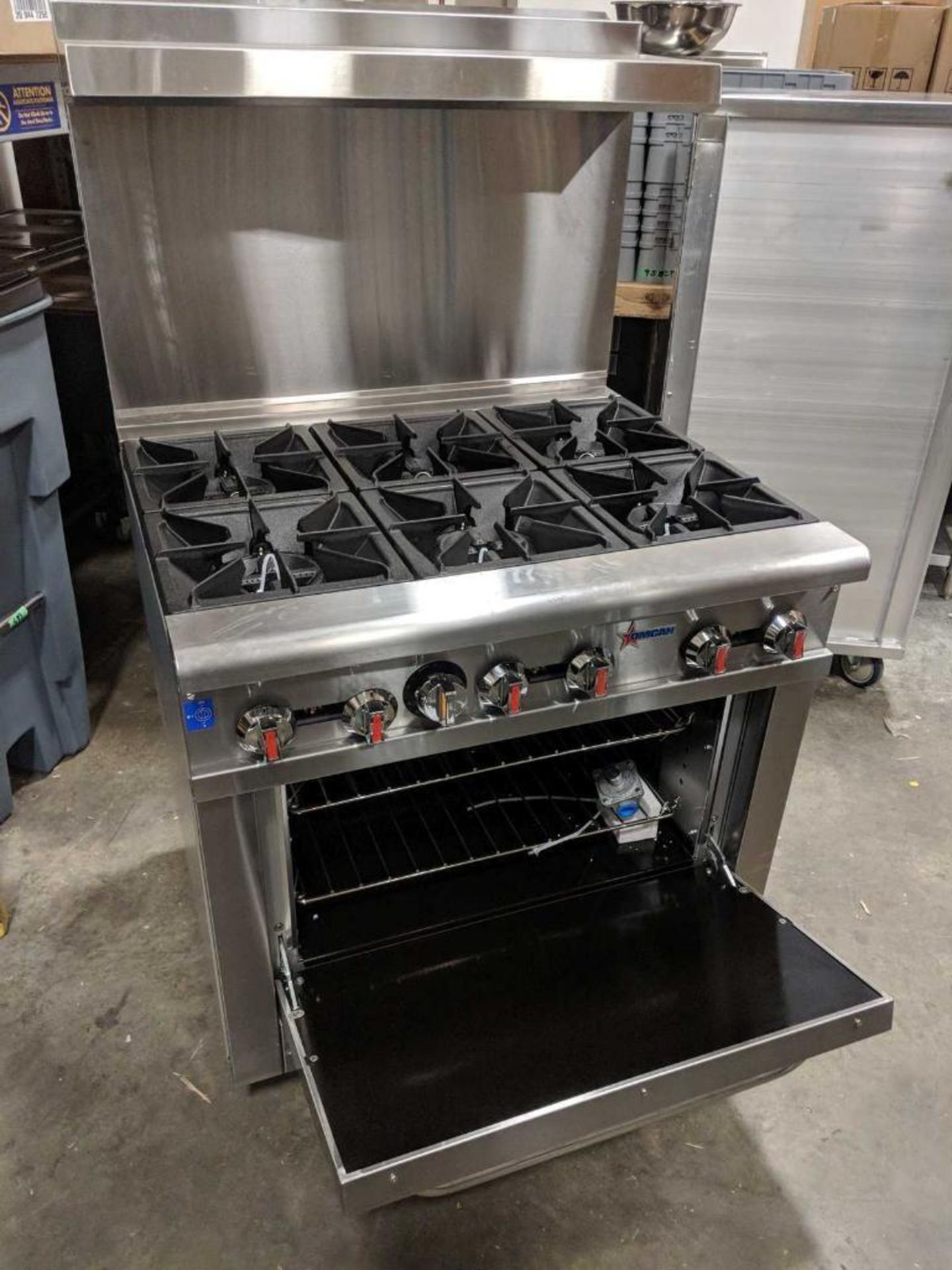 36" COMMERCIAL GAS RANGE, NATURAL GAS - OMCAN 43151 - Image 4 of 10