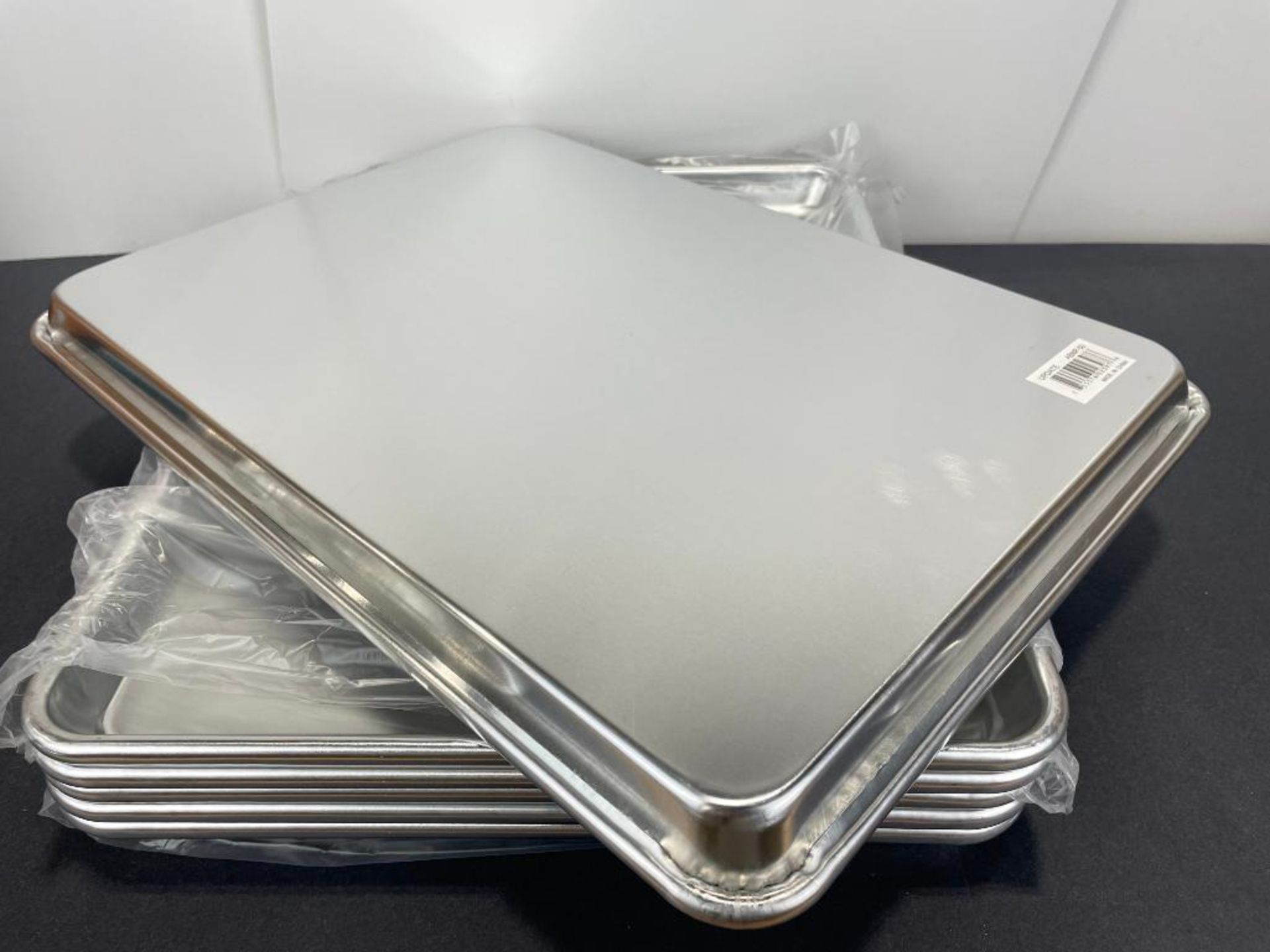 HALF SIZE BUN PANS, UPDATE ABNP-50, LOT OF 6 - NEW - Image 2 of 2