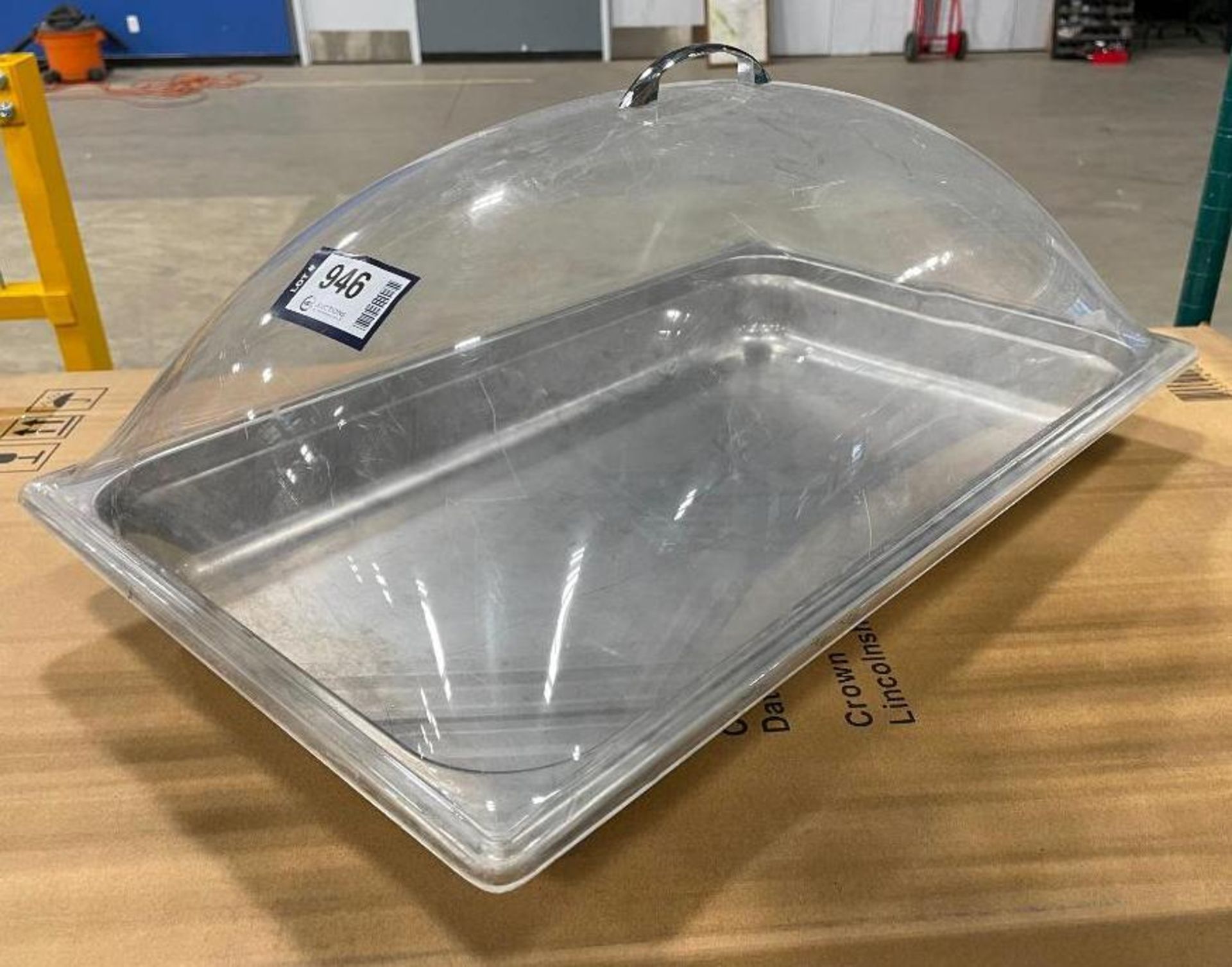 FULL SIZE STAINLESS STEEL INSERT WITH PLASTIC DOME COVER