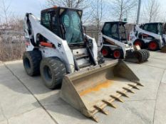 2008 Bobcat S300 Skidsteer w/ 79" Dig Bucket, 5,593hrs Showing, Aux Hydraulics