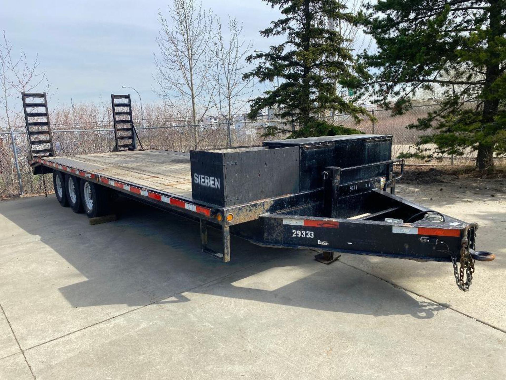 2016 22' ABU Trailers Tri-Axle Equipment Trailer VIN#: 4UGFH2432GD029333 - Image 3 of 15