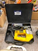 DeWalt D318-04 VS Orbital Jig Saw.