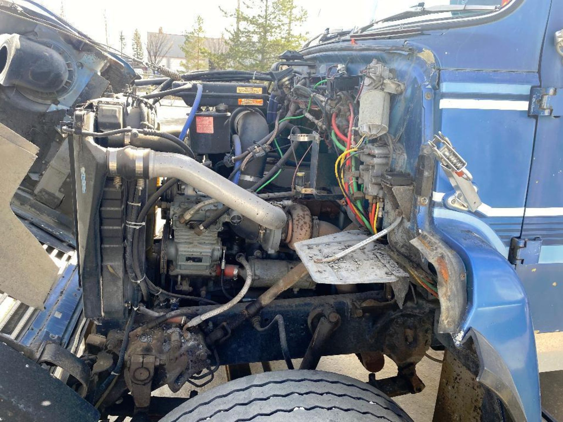 1991 Ford LNT8000 End Dump Gravel Truck VIN#: 1FDYW82A5MVA25485 - Image 26 of 31