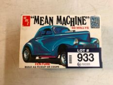 AMT Street Rods "Mean Machine" '40 Willys 1/25 Scale Model