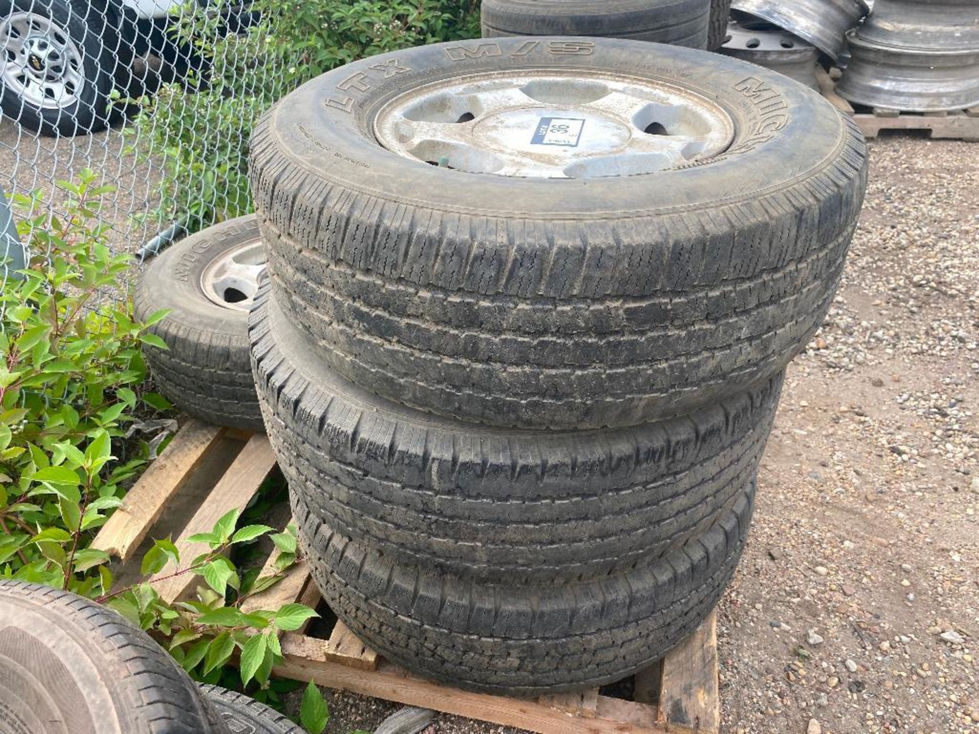 Lot of (4) P255/70R16 Tires - Image 4 of 4