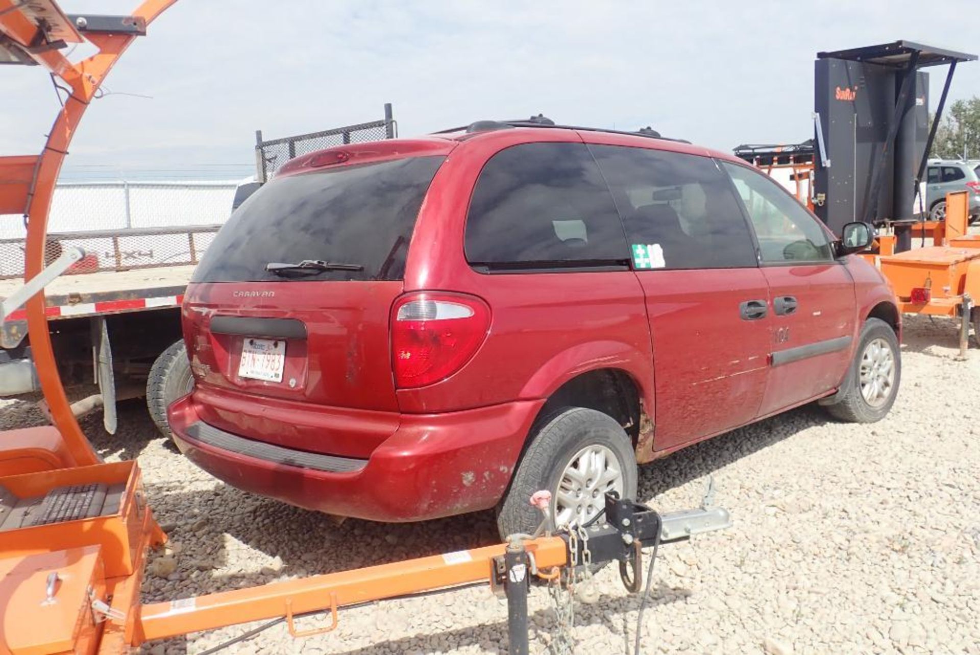 2005 Dodge Caravan SE Minivan. VIN 1D4GP25R15B193156. - Image 3 of 9