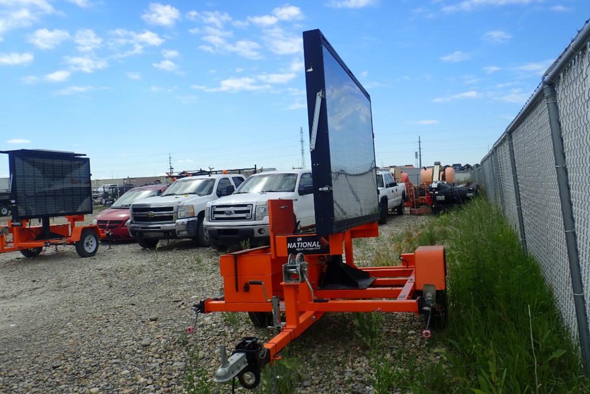 2018 National Signal Inc. Sunray Version 3 480 Single Axle Trailer Mounted Variable Message Sign. - Image 2 of 10