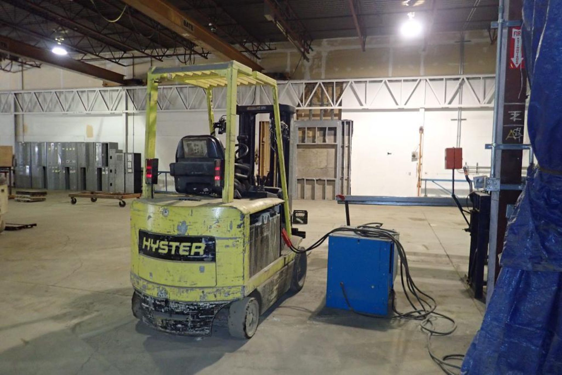 Hyster E60XM Electric 6,000lbs Capacity Forklift. SN F108V15584W. **NOTE: REQUIRES BATTERY** - Image 2 of 7