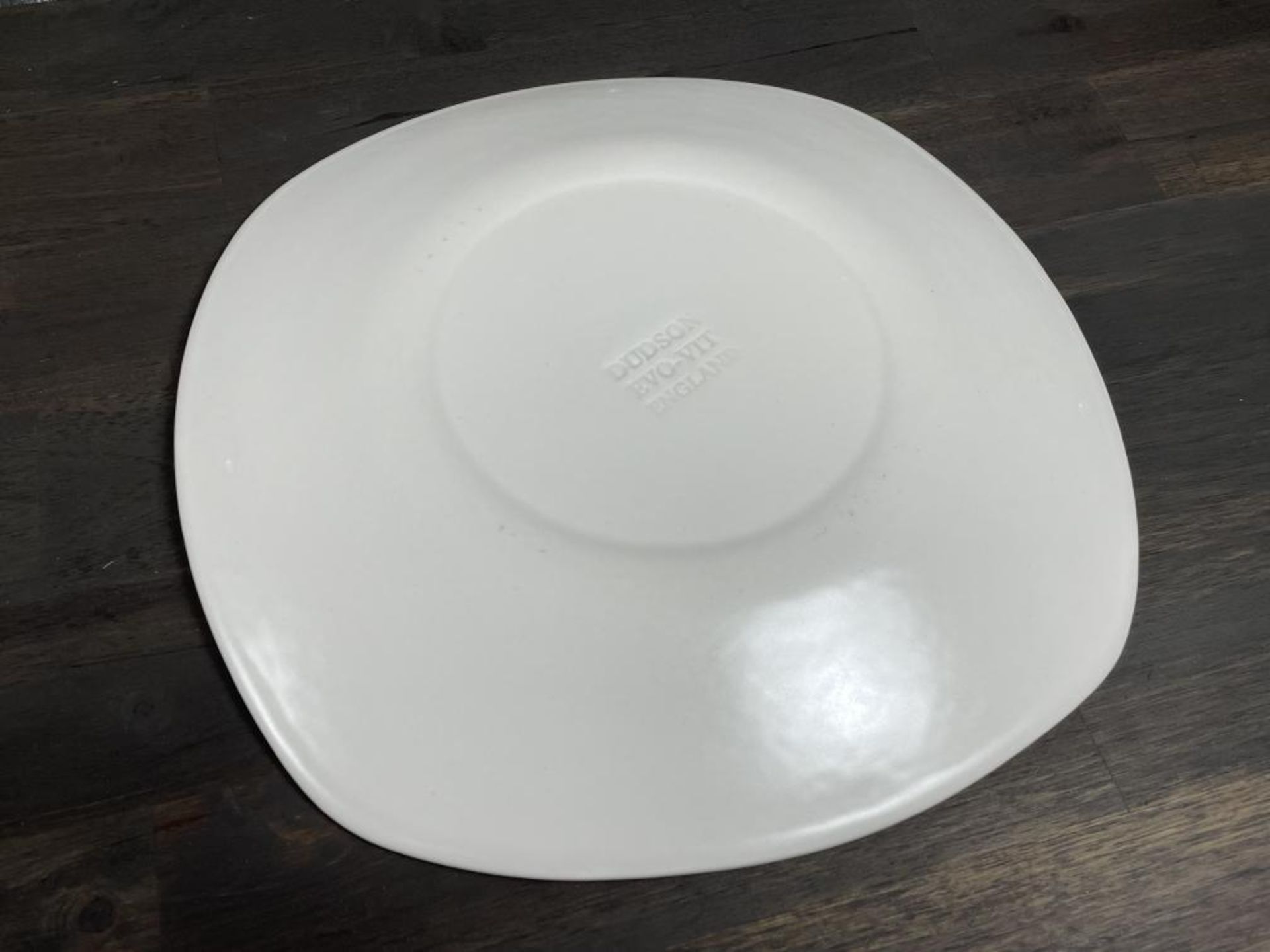 EVO PEARL 10-3/8" SQUARE CHEF'S PLATES - LOT OF 24 - Image 3 of 4