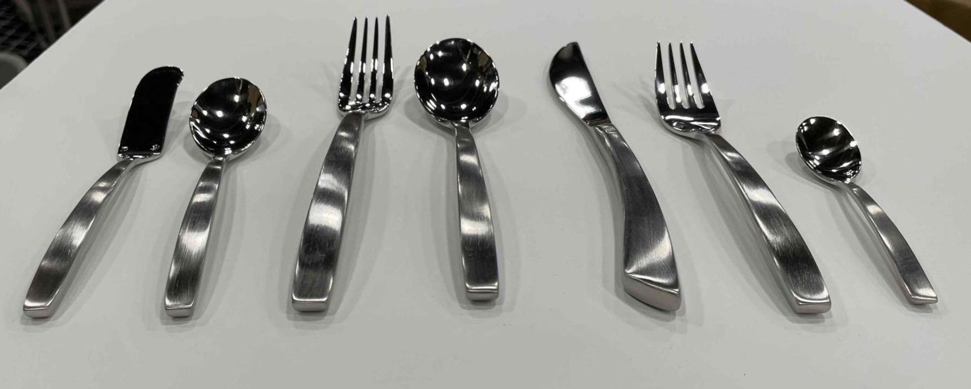 NEW 252 PIECES CHEF & SOMMELIER KYA SILVERWARE SET INCLUDING: - Image 6 of 8