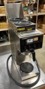 BUNN S SERIES COFFEE MAKER WITH 3 WARMERS