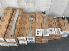 ARCOROC SABRE HEAVYWEIGHT CUTLERY SET - LOT OF 264 PIECES