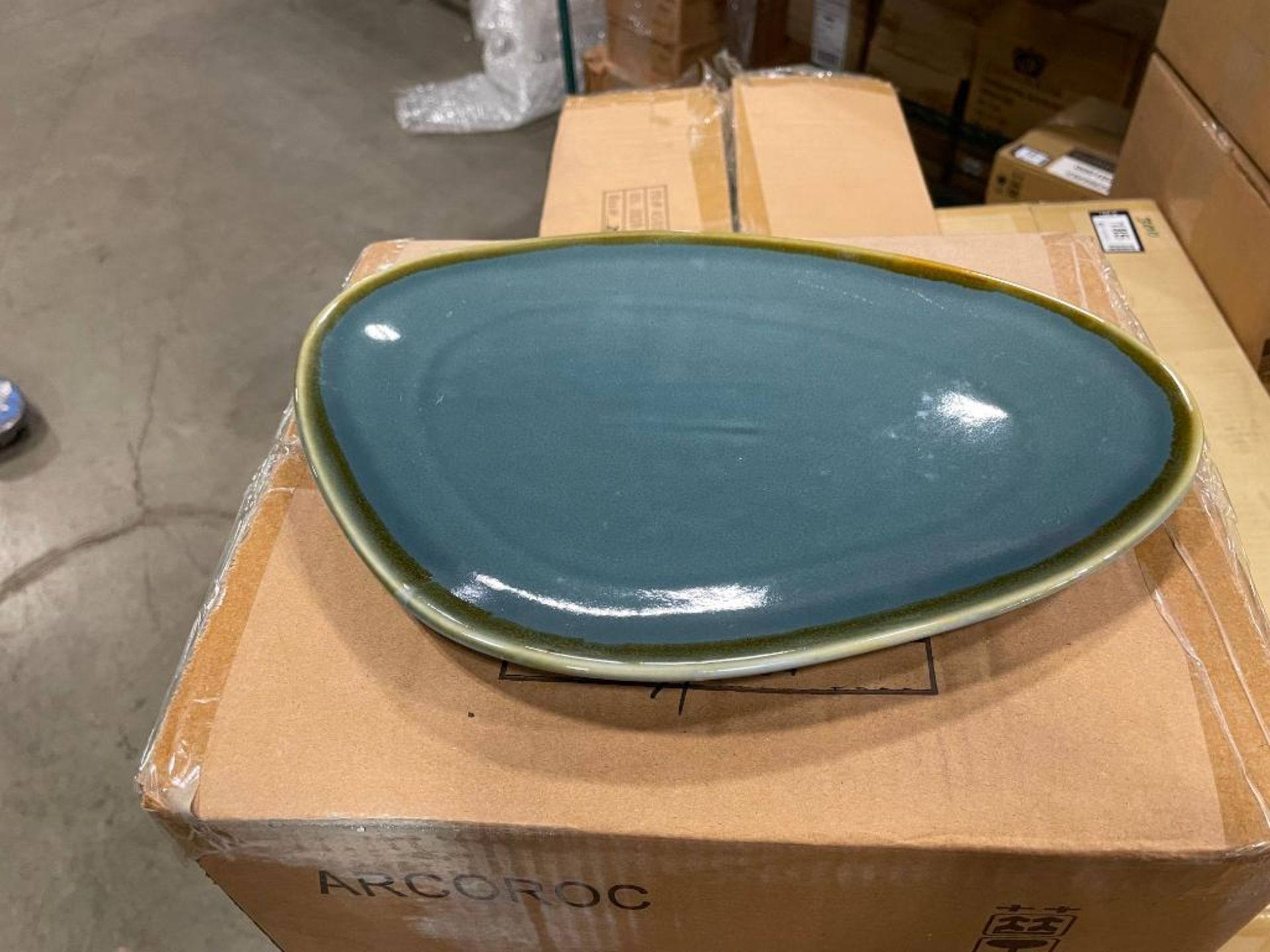 4 CASES OF TERRASTONE 11 1/2" BLUE OVAL PLATTER - 12/CASE, ARCOROC – NEW - Image 2 of 6