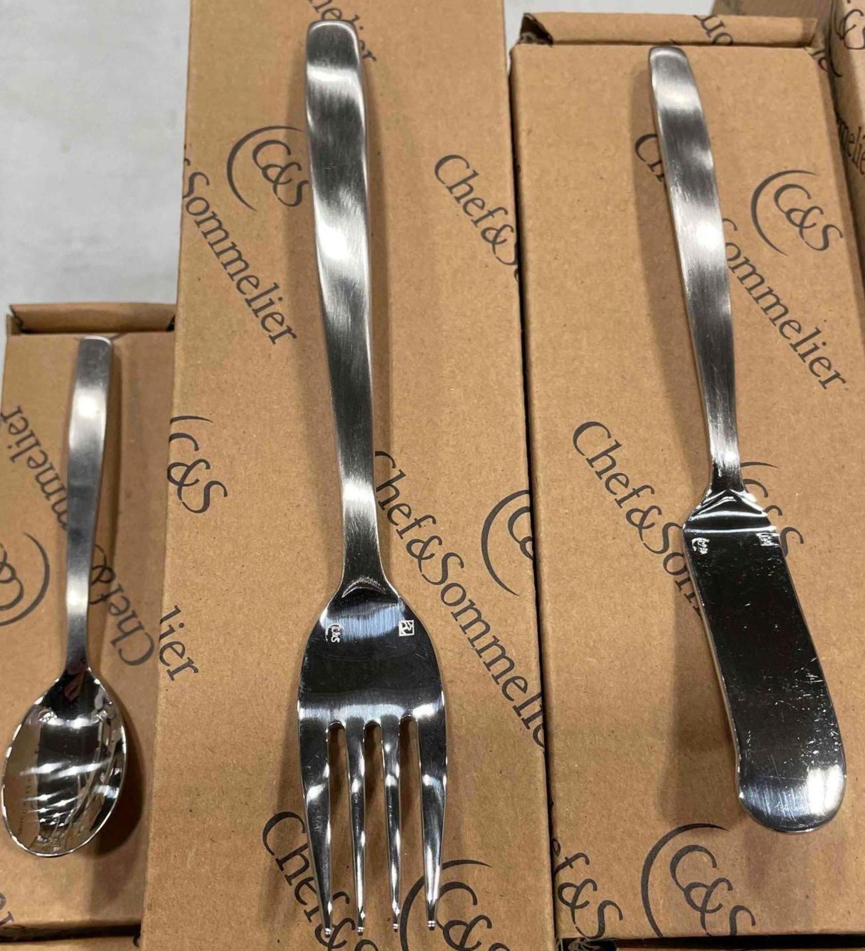 NEW 252 PIECES CHEF & SOMMELIER KYA SILVERWARE SET INCLUDING: - Image 3 of 8