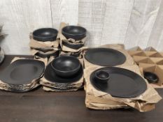 DUDSON EVO JET DINNERWARE SET - LOT OF 48 PIECES