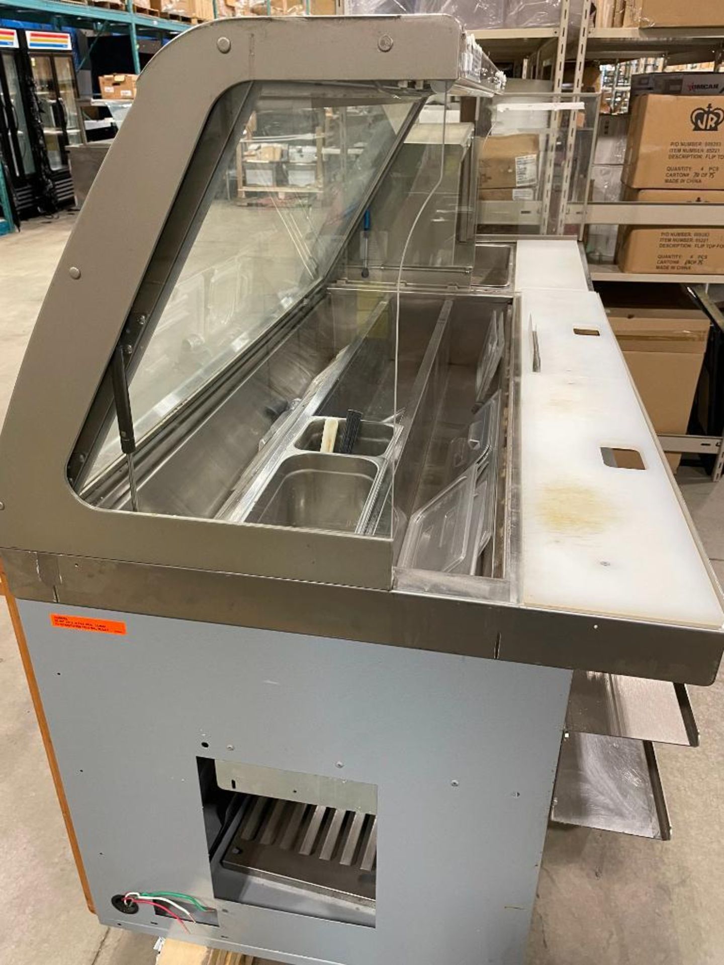 DUKE 85" REFRIGERATED PREP TABLE WITH DISPLAY FRONT GLASS WINDOW/DAY COVER & SINGLE STEAM TABLE - Image 11 of 15