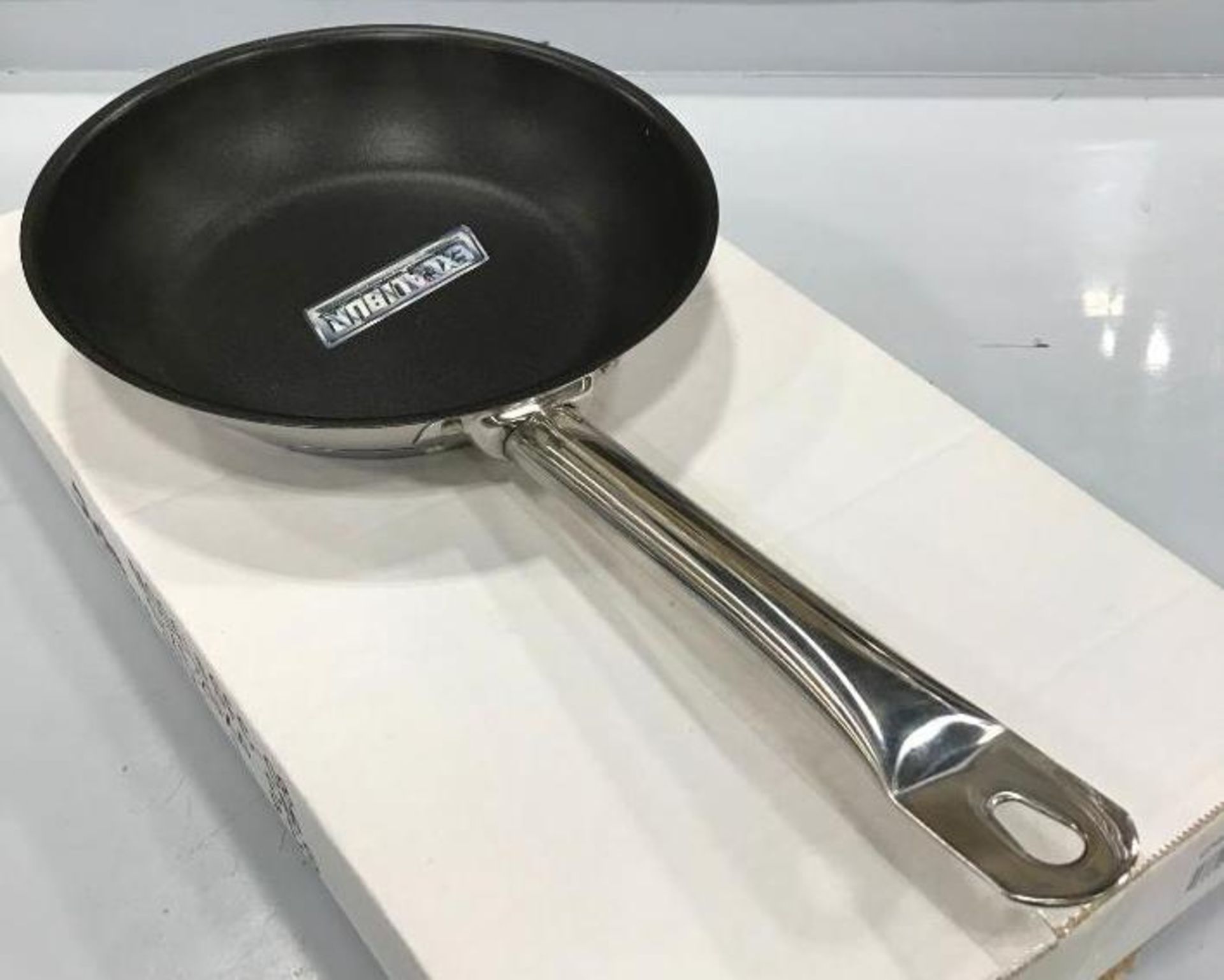 8" STAINLESS STEEL INDUCTION FRYING PAN W/ EXCALIBUR NON-STICK COATING - UPDATE SFC-08 - NEW