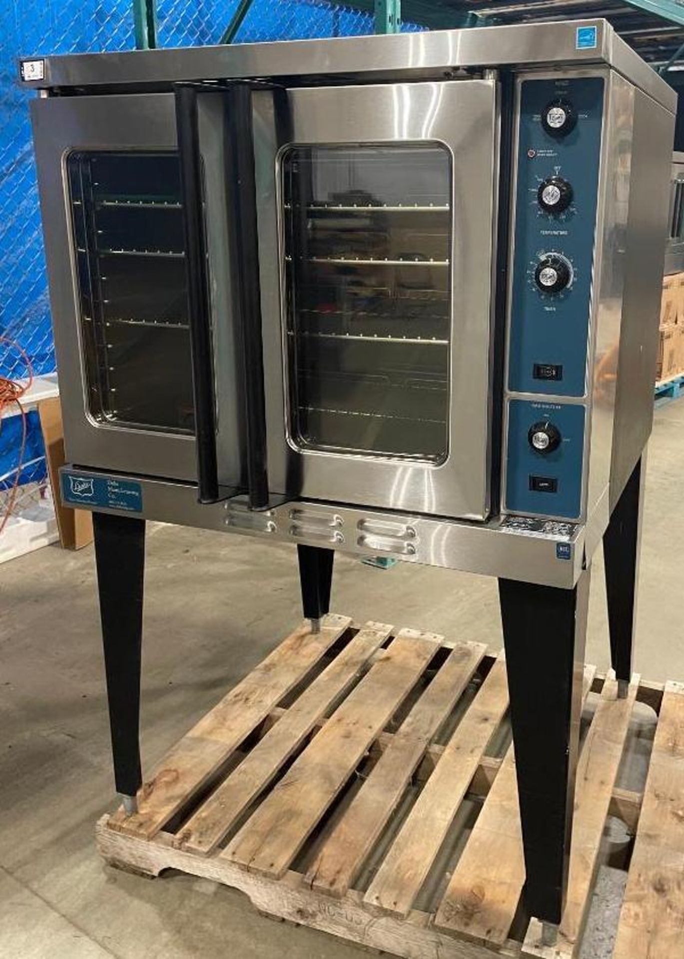 DUKE E101-GV SINGLE FULL SIZE NATURAL GAS CONVECTION OVEN - Image 6 of 12