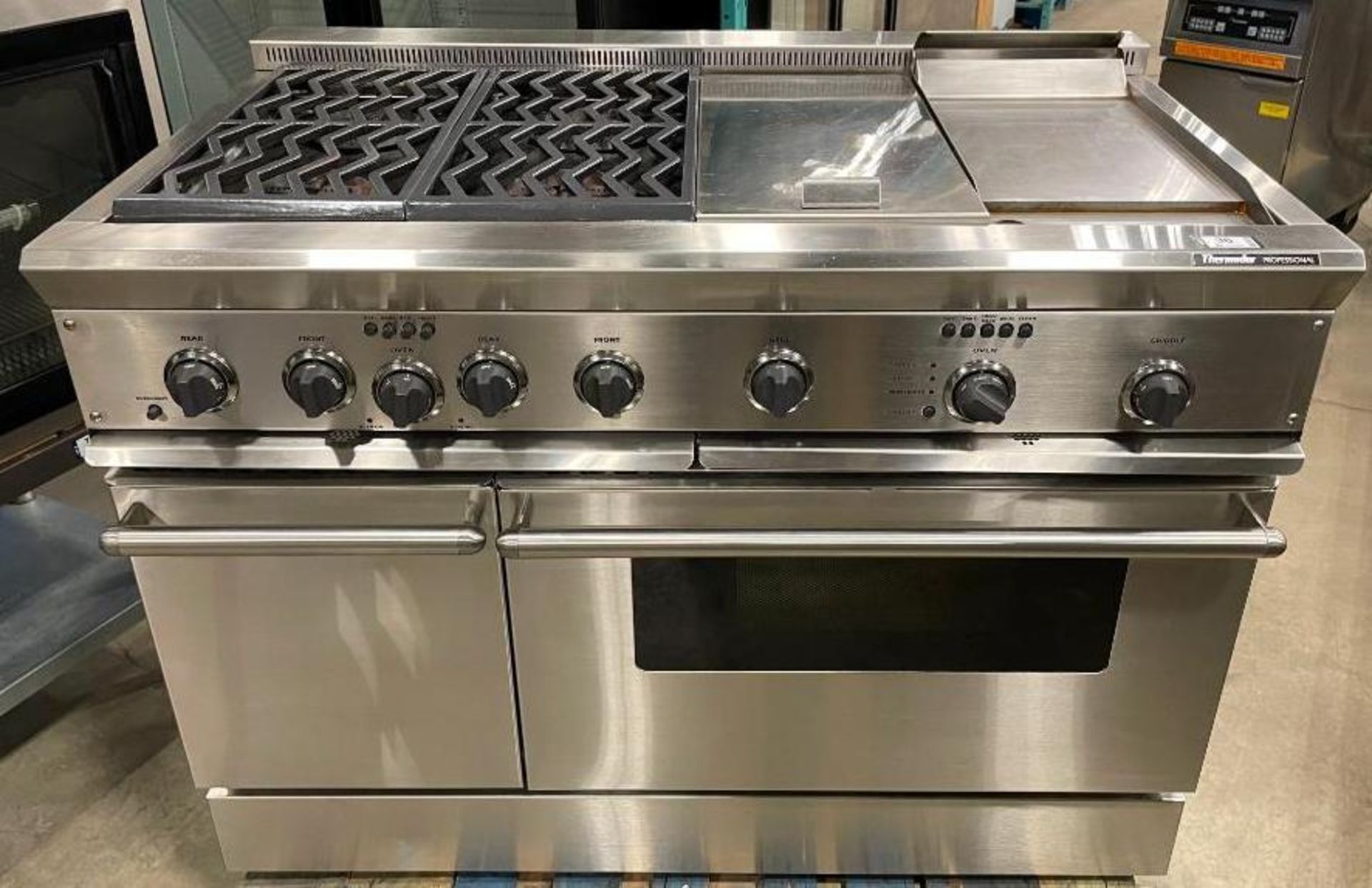 THERMADOR PROFESSIONAL GCR484GG STAINLESS STEEL DUAL FUEL RANGE WITH DOUBLE OVENS