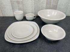 DUDSON EVO PEARL DINNERWARE SET - LOT OF 37 PIECES