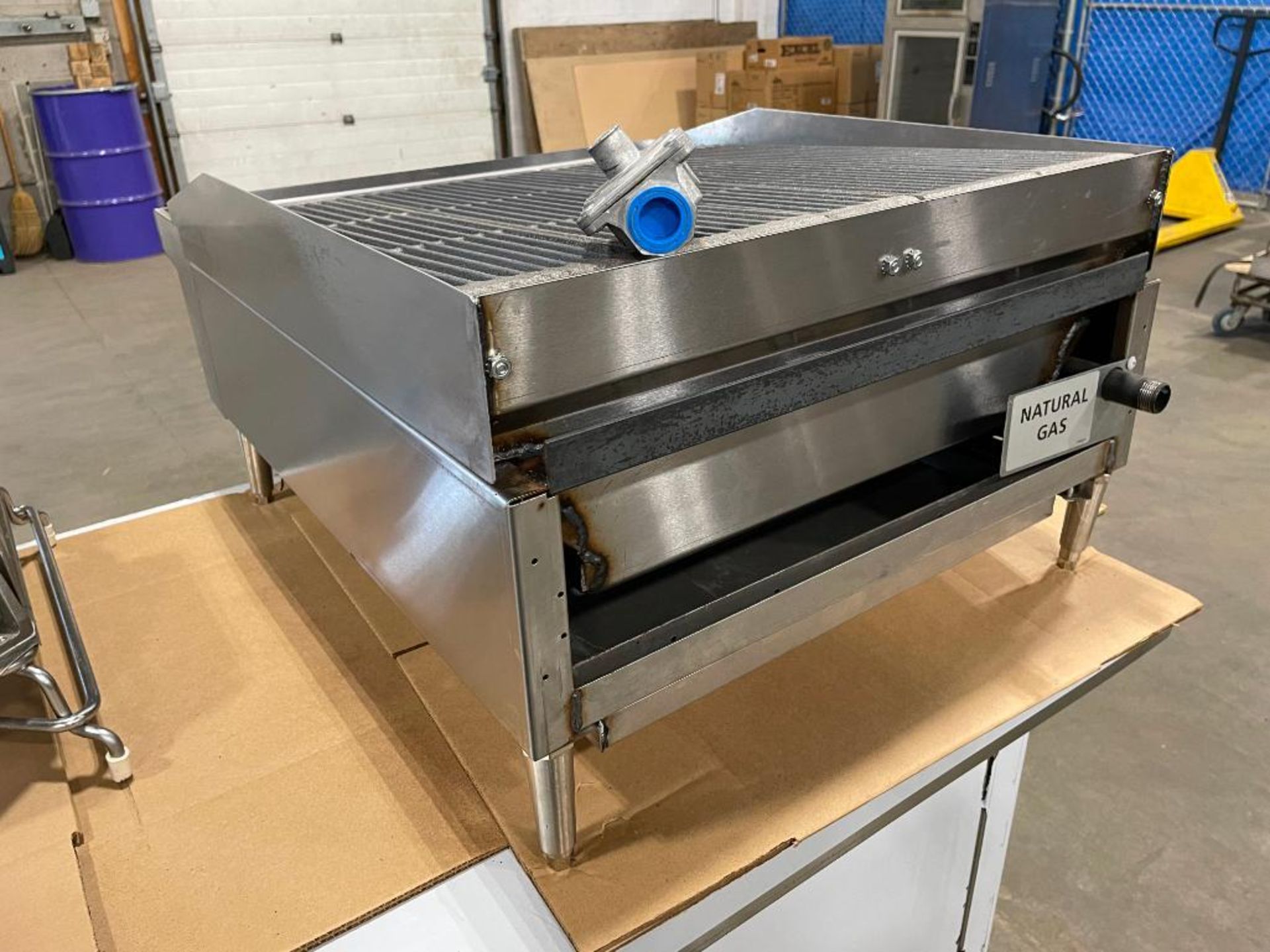 NEW THERMA-TEK TC24-24RBN 24" RADIANT CHARBROILER - Image 10 of 13