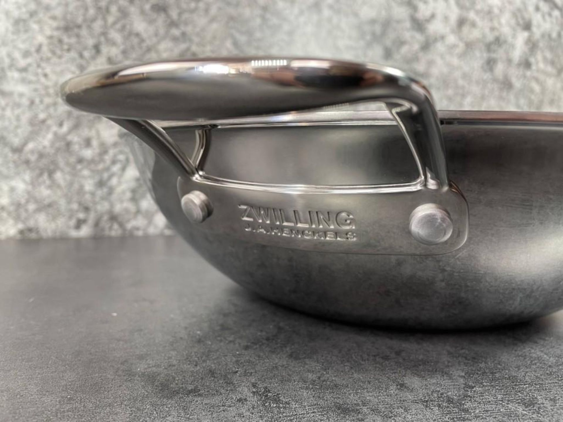 ZWILLING COMMERCIAL STAINLESS 12" NON-STICK WOK - Image 6 of 8