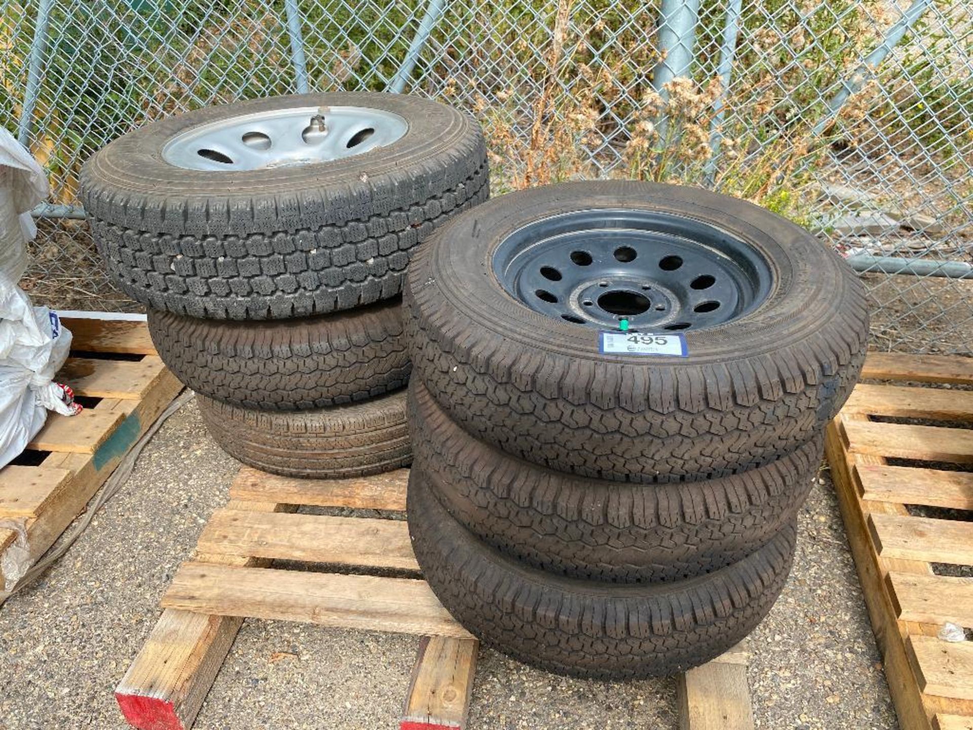 Pallet of (6) Asst. Tires