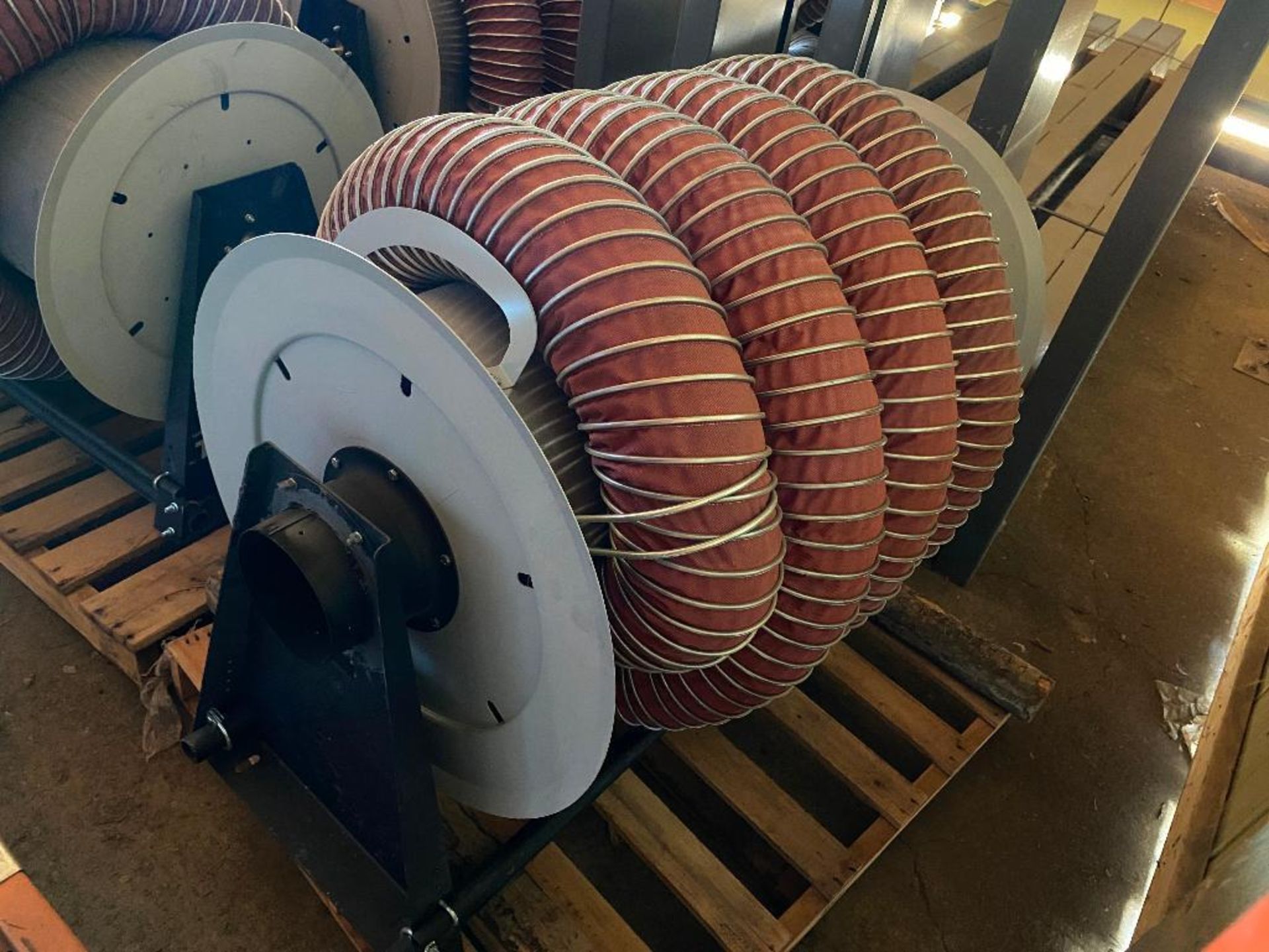 AQC Dust Maxireel XL Reel Exhaust Hose System w/ Greenheck 7-IPA-SD-10 Industrial Process Fan - Image 3 of 11