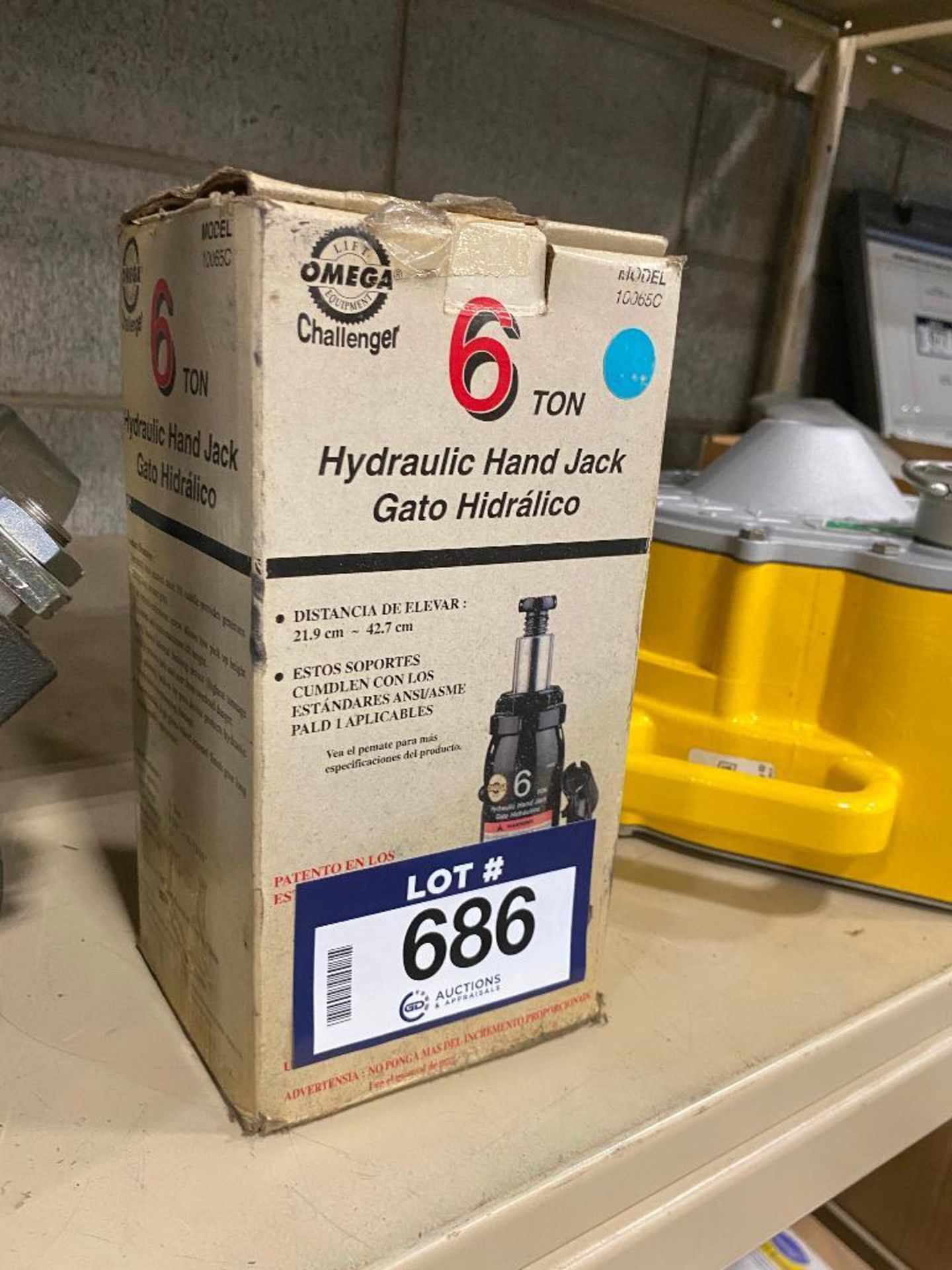 Omega 6-TON Hydraulic Bottle Jack - Image 2 of 2