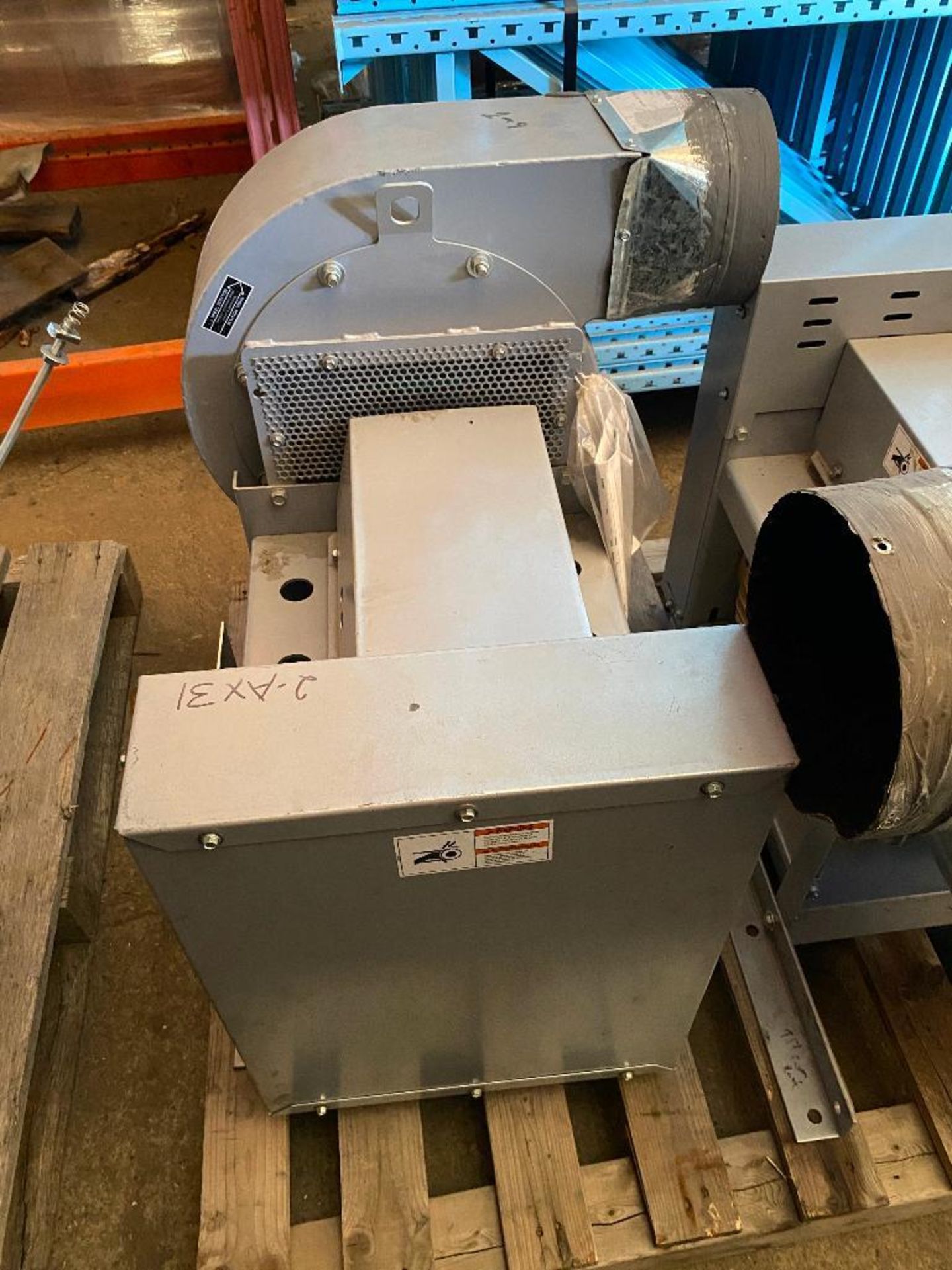 AQC Dust Maxireel XL Reel Exhaust Hose System w/ Greenheck 7-IPA-SD-10 Industrial Process Fan - Image 5 of 11