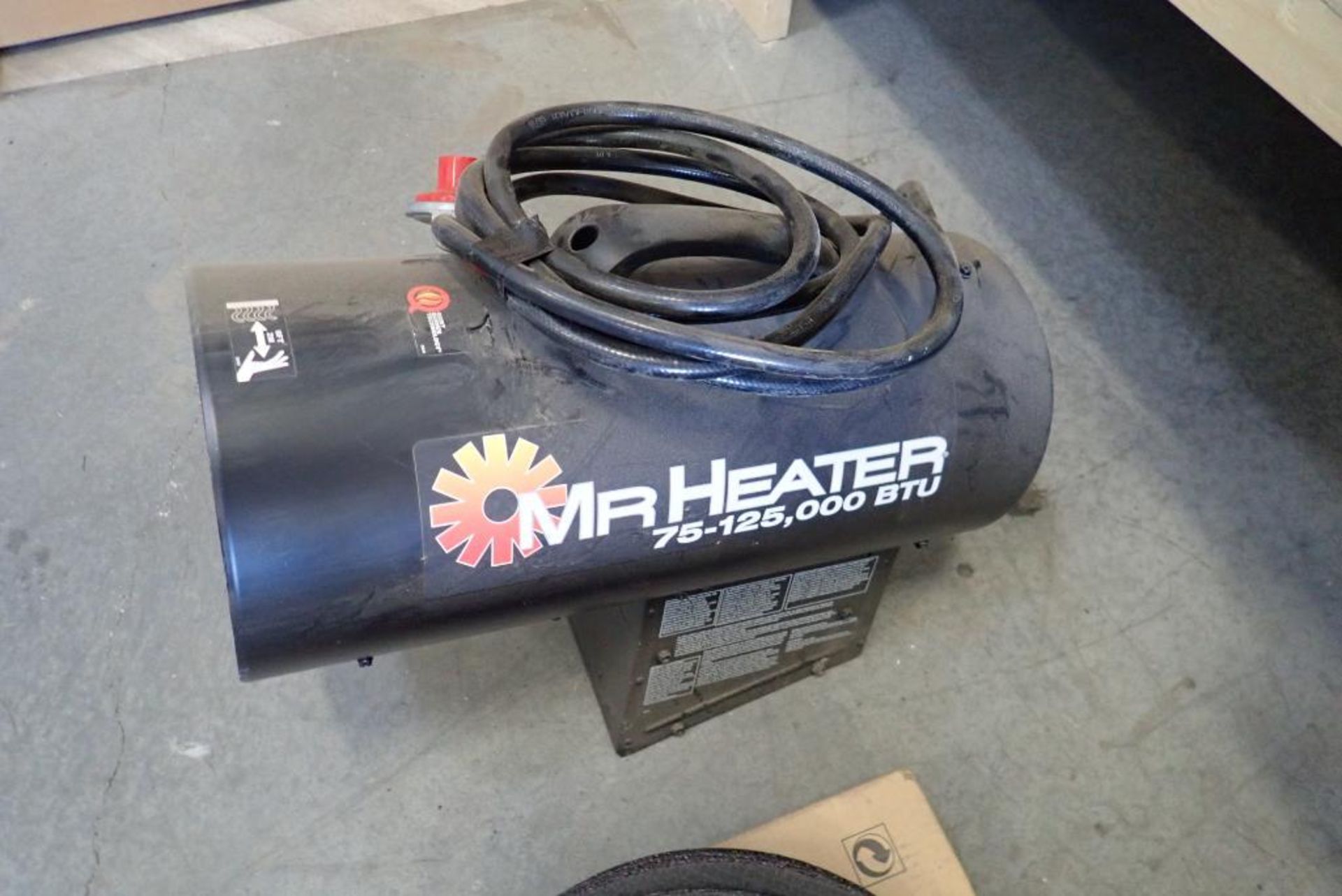 Mr. Heater 75-125,000 BTU LPG Construction Heater.