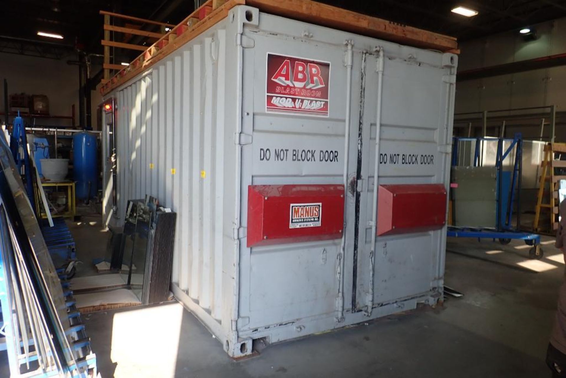 Sandblasting Container System. - Image 2 of 7