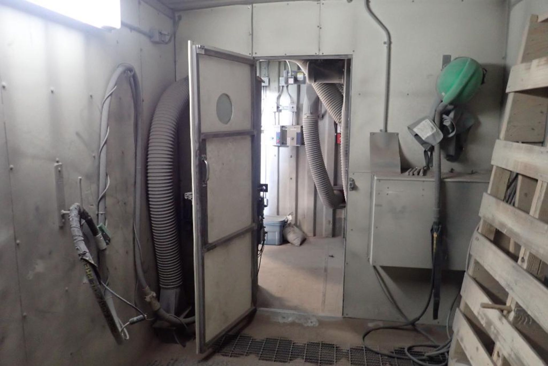 Sandblasting Container System. - Image 6 of 7