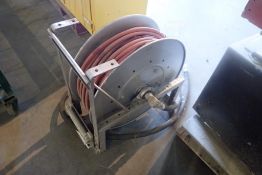 Hannay 820-25-26A VR Heavy Duty Hose Reel w/Air Hose.