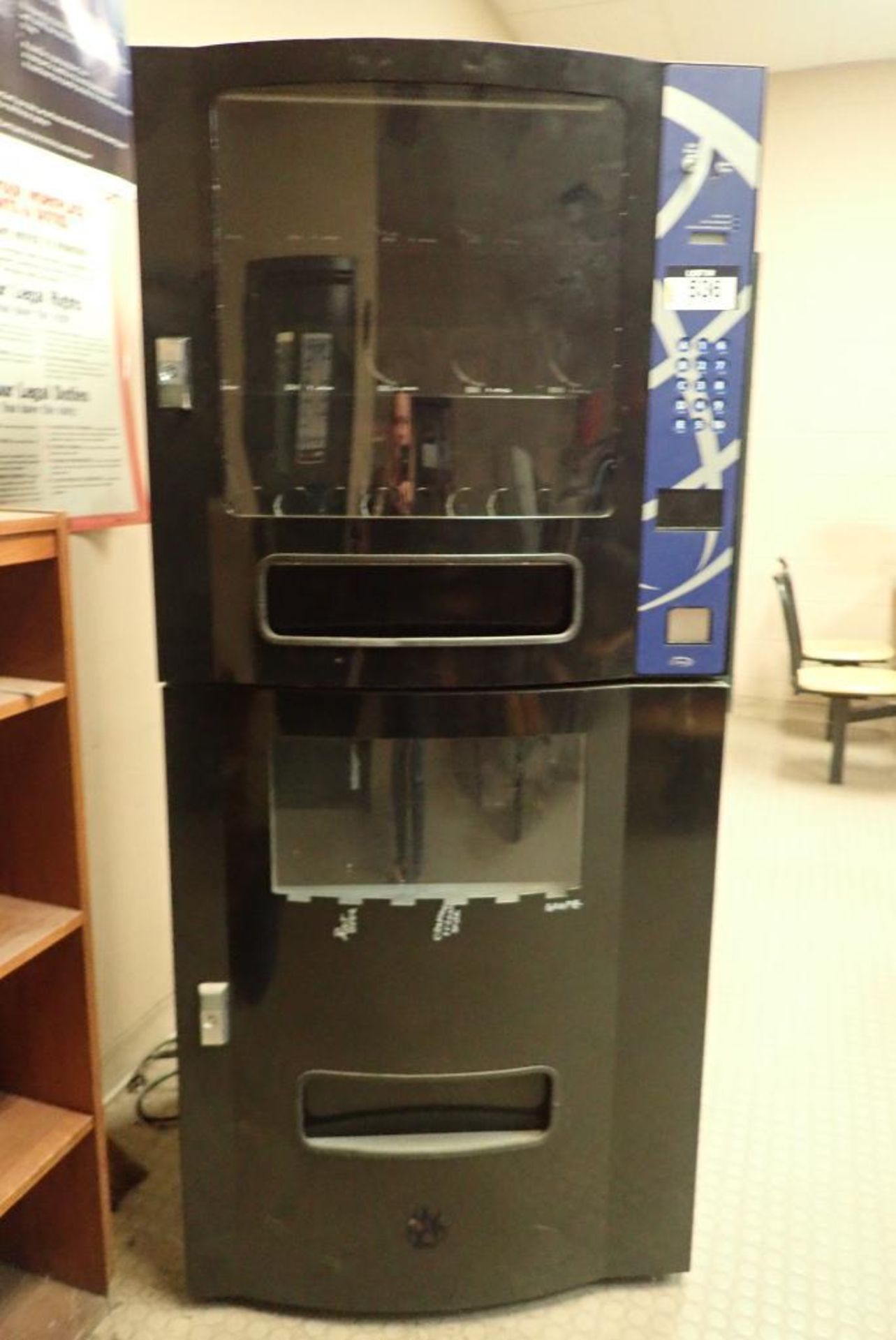 Seaga Vending Machine- NO KEY.