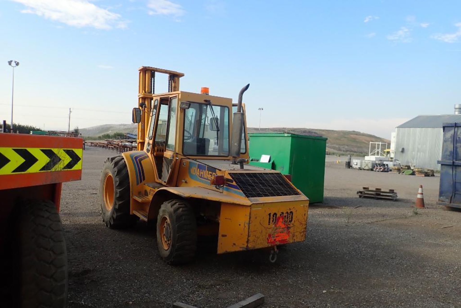 Dahmer 10-4WD 10,000lbs Capacity Diesel Forklift. SN 9802-104-67. - Image 4 of 9