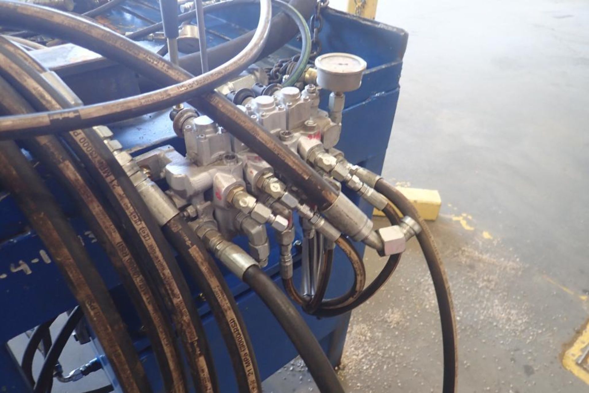 Hydraulic Test Bench w/Vice, Asst. Hoses, Gauges and Fittings. - Image 2 of 5