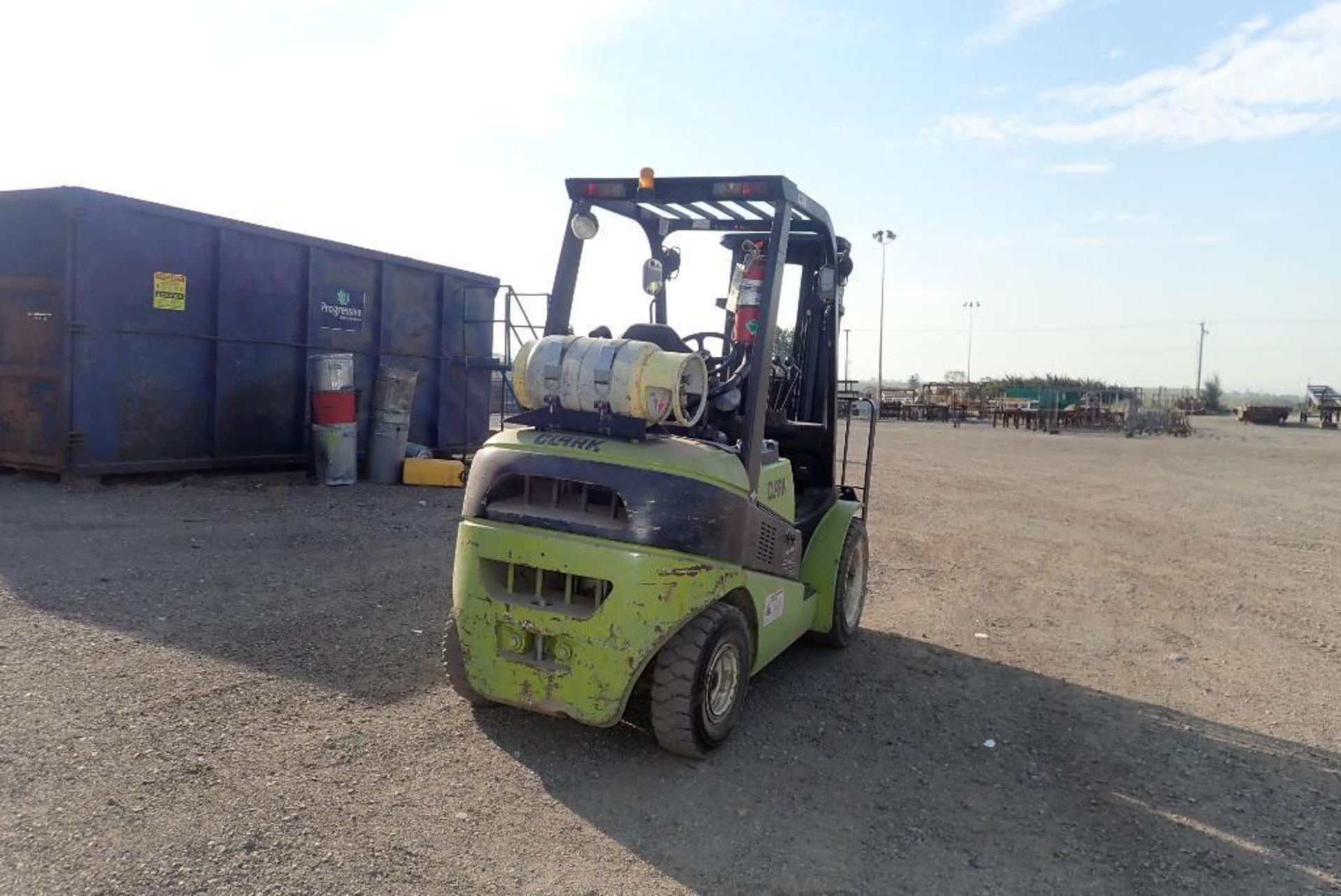 Clark C30L 5,000lbs Capacity LPG Forklift. SN P232L-0198-9572KF. - Image 3 of 6