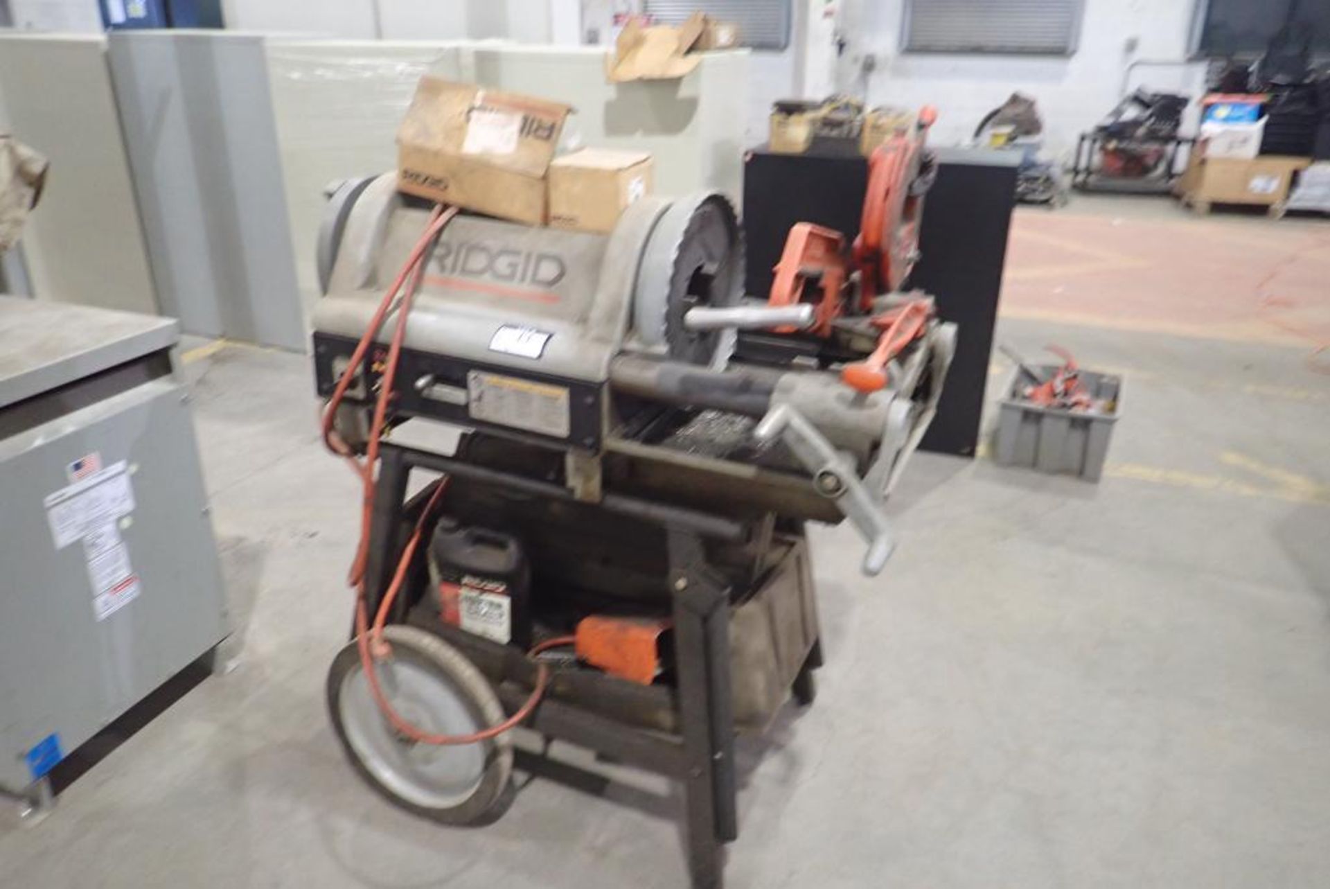 Ridgid 1224 Threader w/2 1/2"-4" Cutting Head, Tubing Cutter, Cutting Oil, Spare Parts, etc.