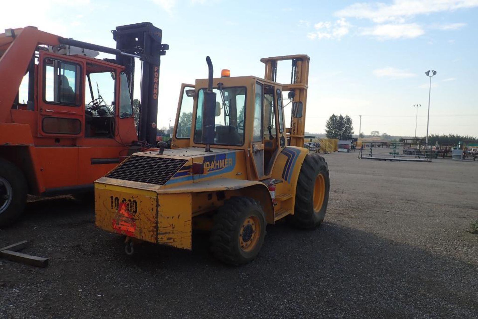 Dahmer 10-4WD 10,000lbs Capacity Diesel Forklift. SN 9802-104-67. - Image 3 of 9