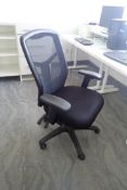 Mesh Back Task Chair.