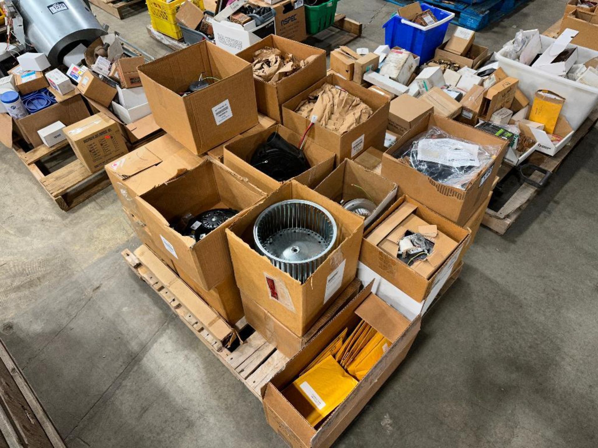 Pallet of Asst. Blower Fans, Motors, etc - Image 2 of 6