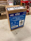 OTC 1023 Grip-O-Matic 2 or 3 Jaw Puller